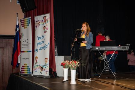 Naše pesmi naj donijo (12)